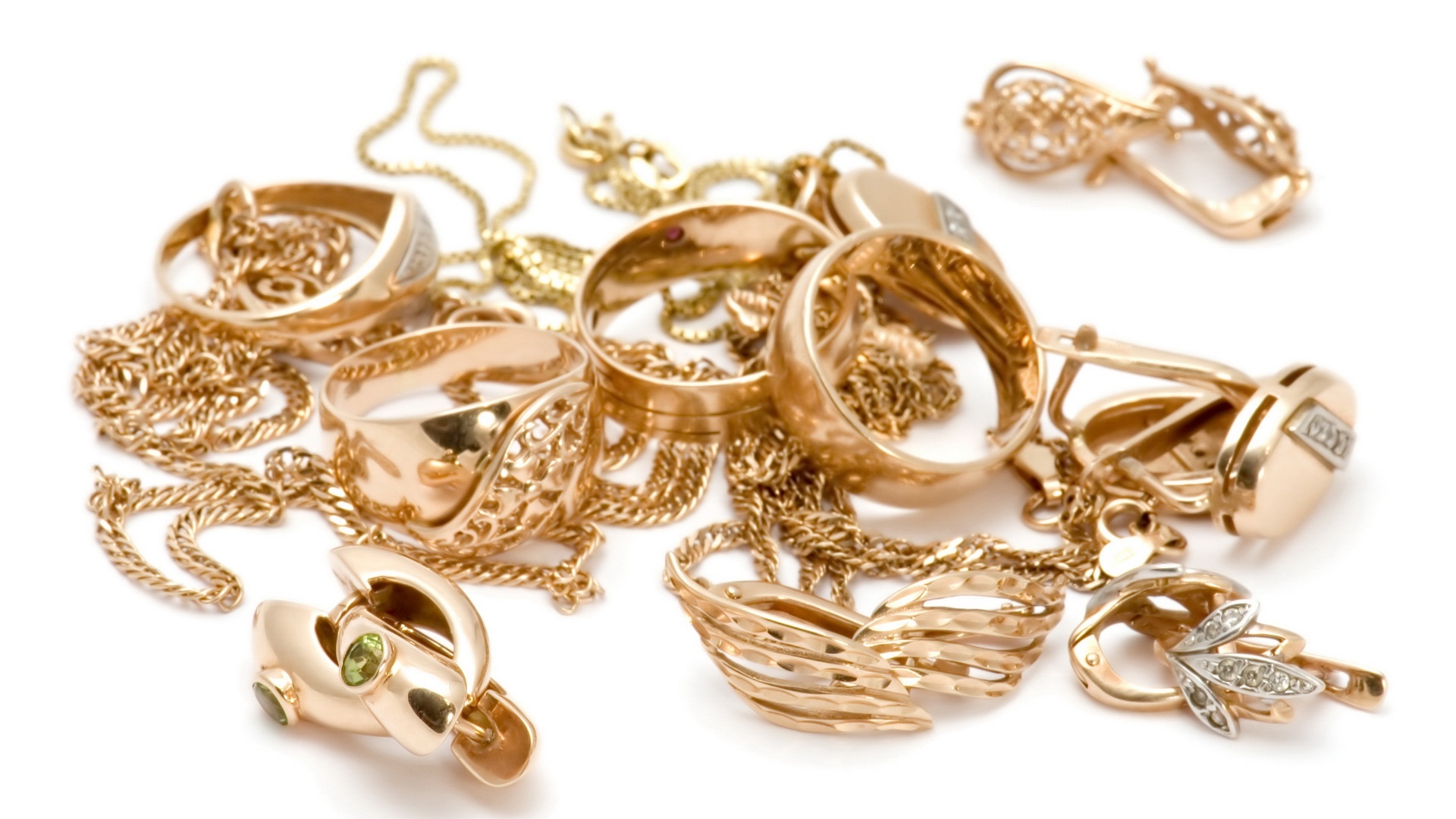 Why Imitation Jewelry Business Is More Profitable Than Real Gold?
