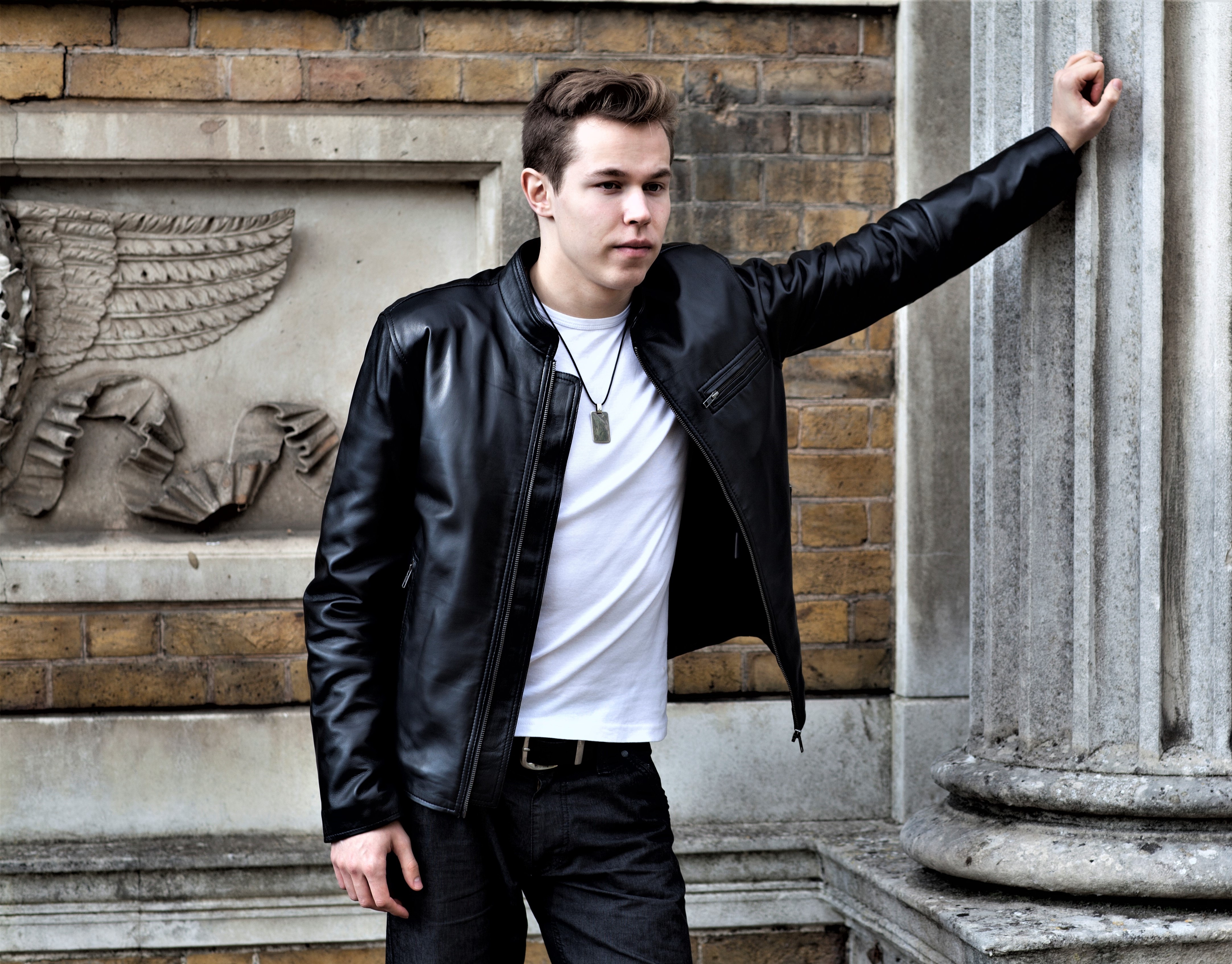 5 Stylish Essentials That You Must Shop With 6th Street Coupon Code