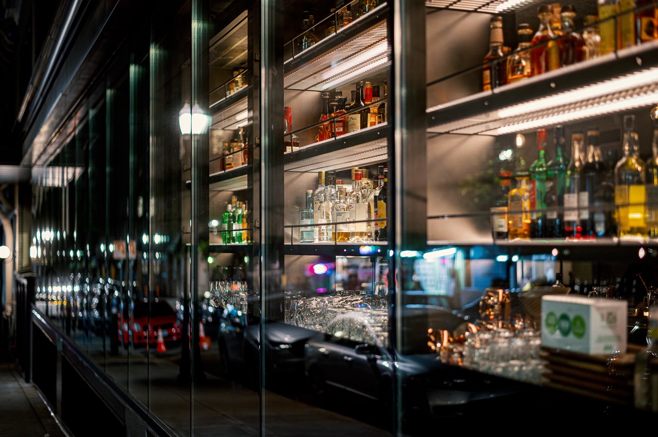 3 Essential Benefits of Using ID Scanner for Liquor Stores