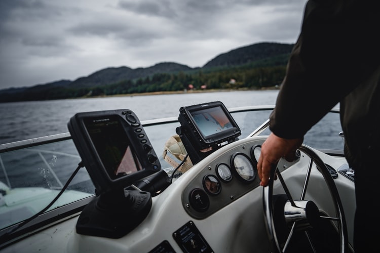 Top 7 Best GPS Backup Cam [Buying Guide � 2021]