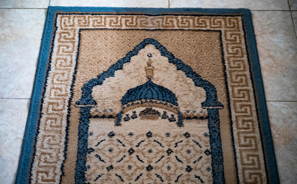 Blue Prayer Rug for Muslim Lovers
