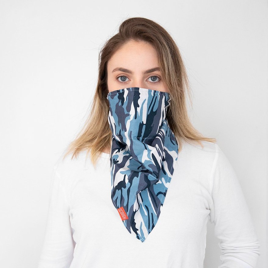 10 Ways to Style a Scarf 