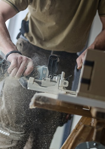 4 Tips for a Successful Carpentry Side Business