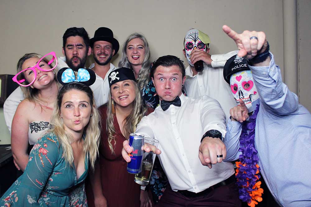 Top 4 Reasons You Should Hire a Photo Booth for Your Wedding Reception