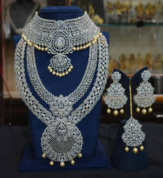 What Is the Most Adorable Jewelry in the 2021?