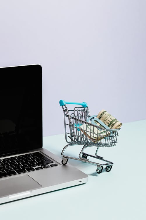 Guide to B2B Ecommerce Software Solutions