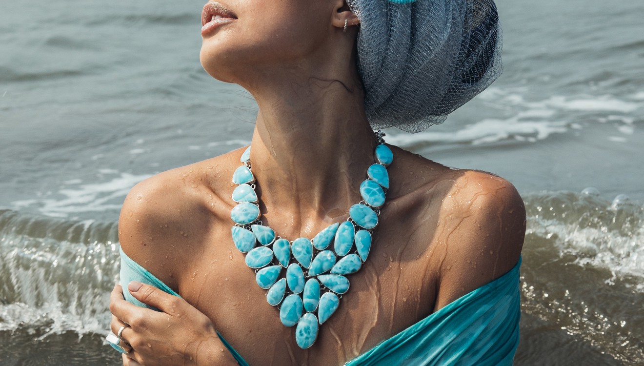 How to Find the Best Larimar Jewelry? 