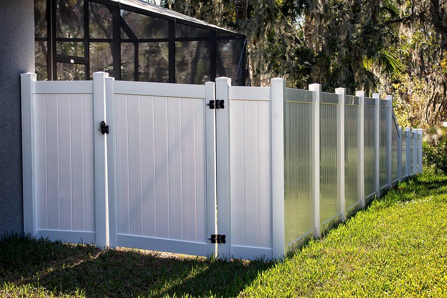 Dos and DonTs of Vinyl Fence Installation