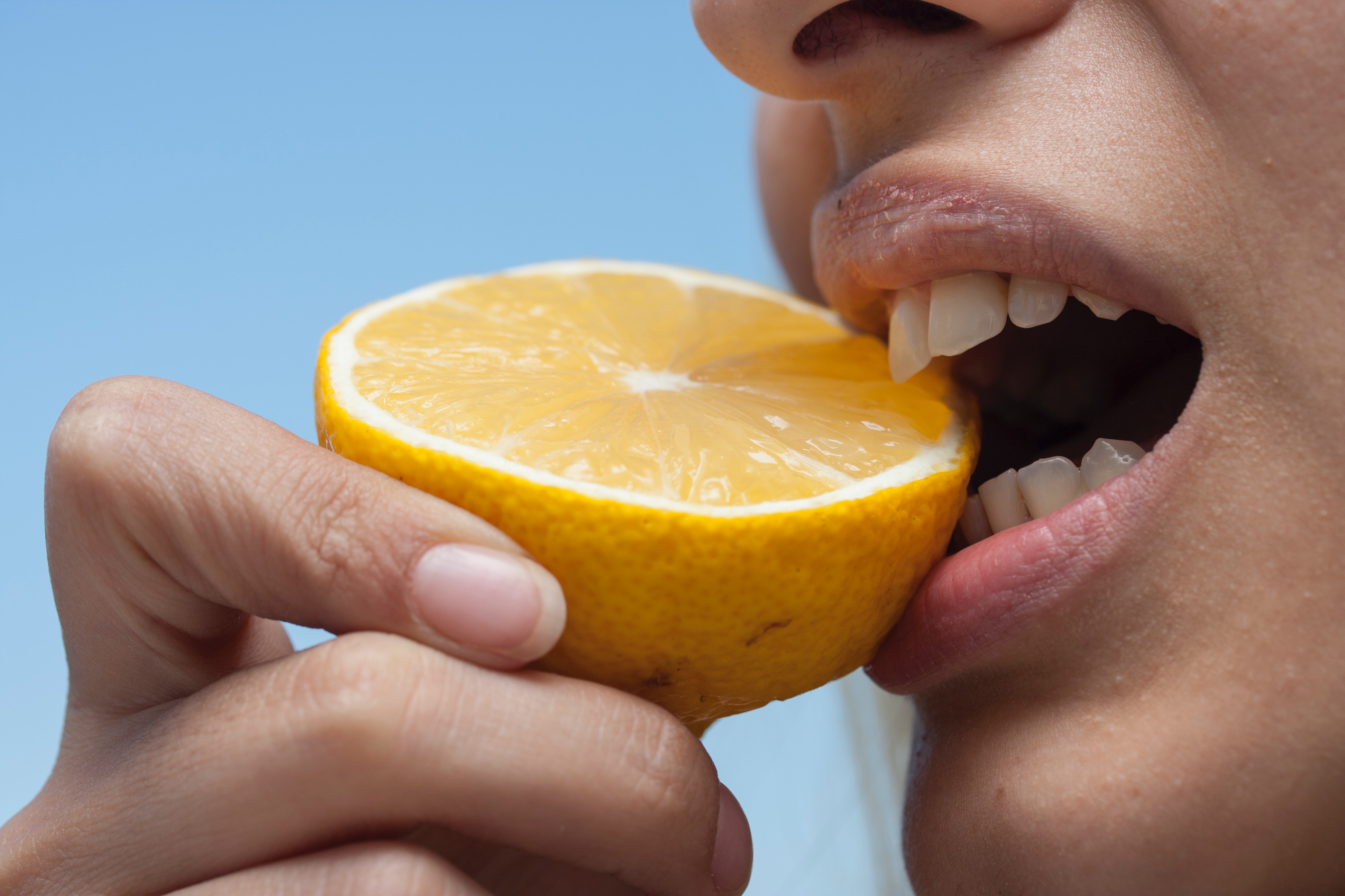4 Simple Ways to Keep Your Teeth Stronger and Healthier