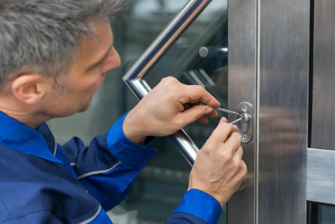 4 Tips for Hiring a Reliable Locksmith in Your Local Area