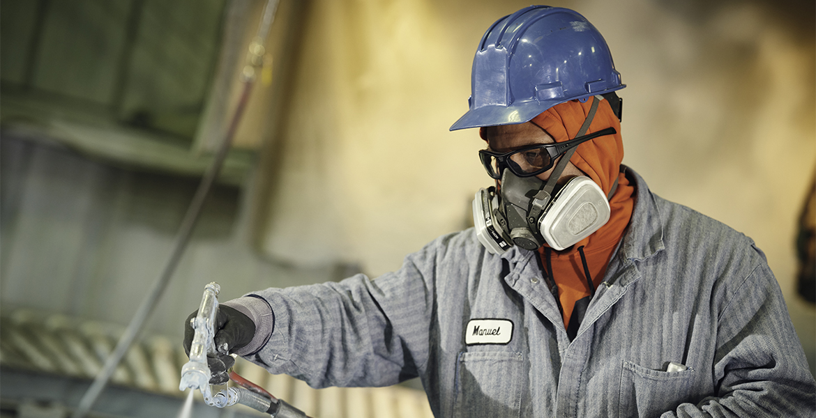 Why Do You Need Splash Goggles Against Chemical Hazards?