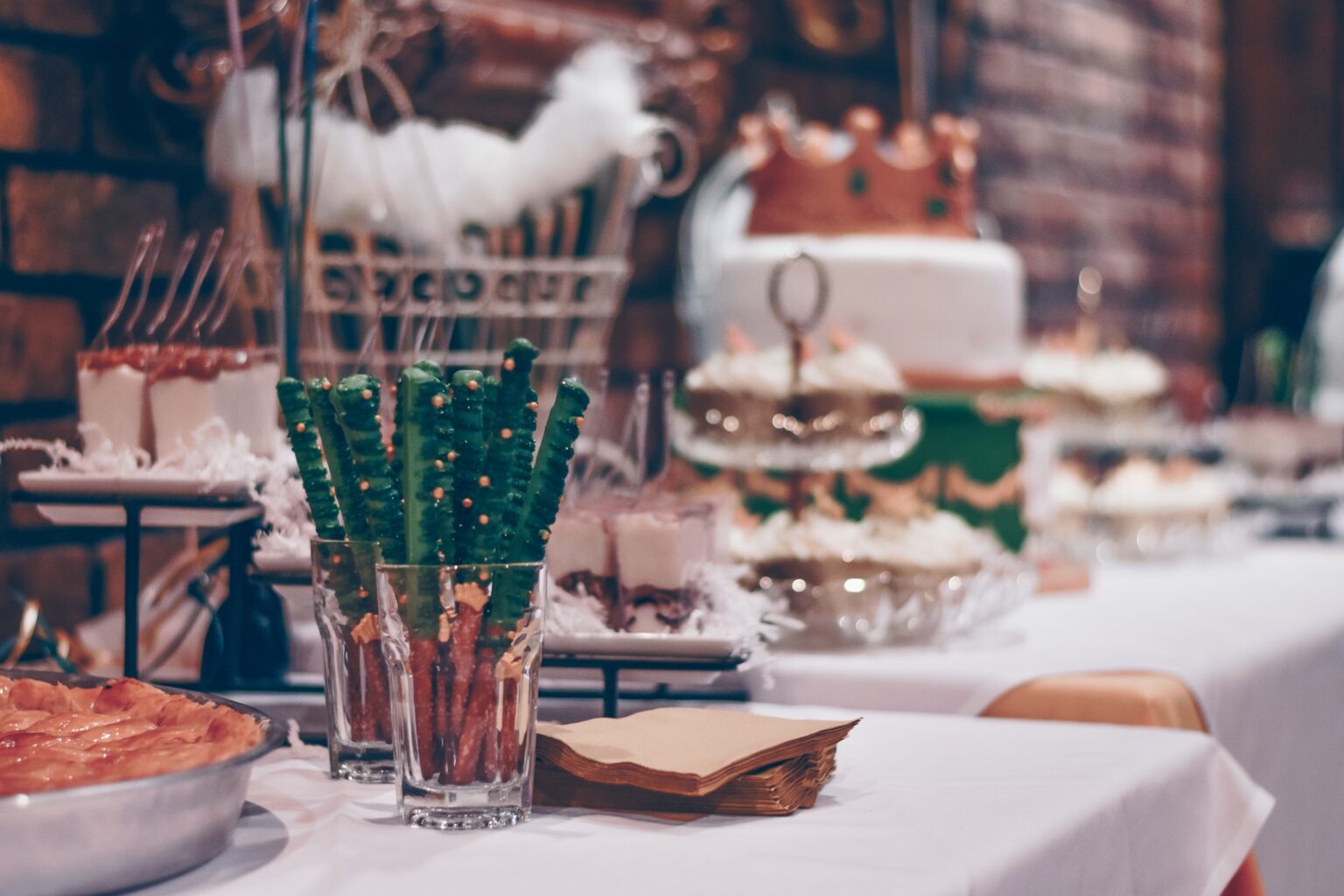 How to Host an Engaging and Fun Virtual Holiday Party?