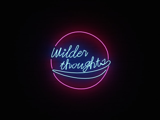 How to Get Hold of Custom Signs Online?
