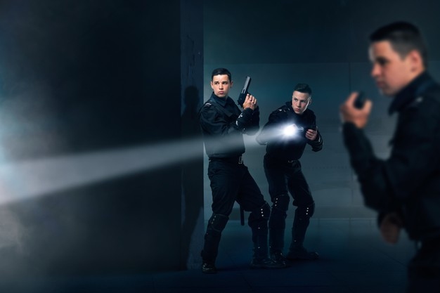 Protocols Should Residential Security Guards Follow in Riverside?