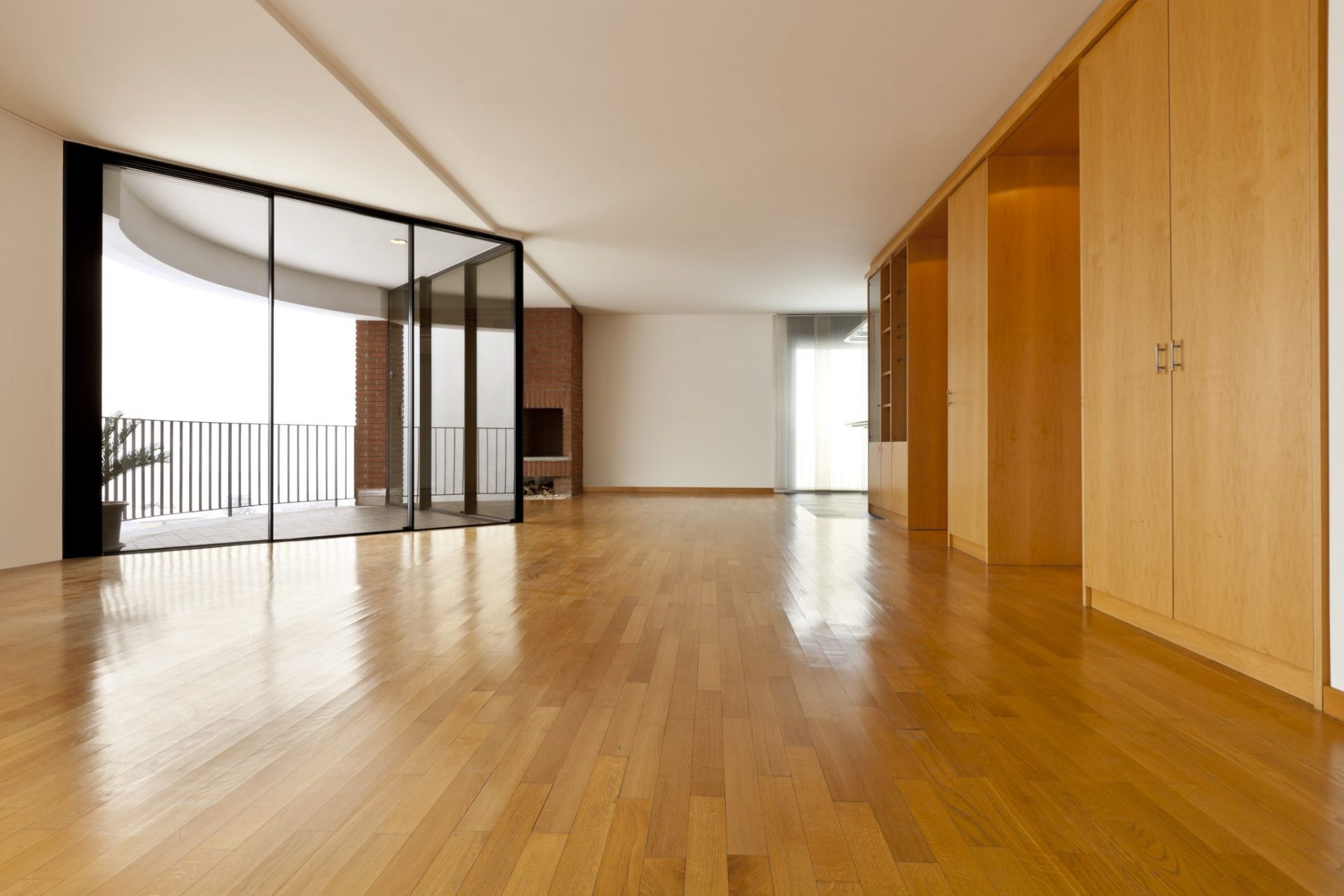 Choose Best Wooden Flooring for Home and Offices