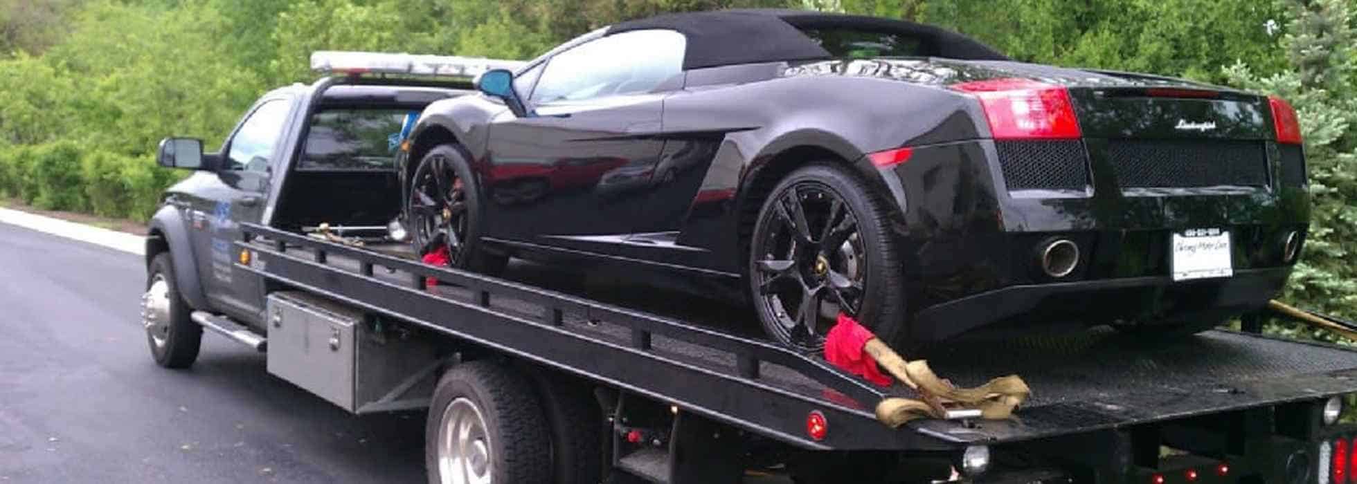 Get Your Vehicle Serviced From a Superlative Towing Company