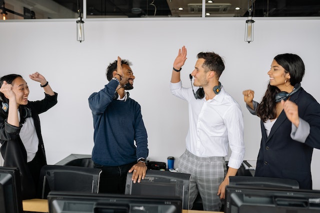5 Ways to Motivate Your Sales Department