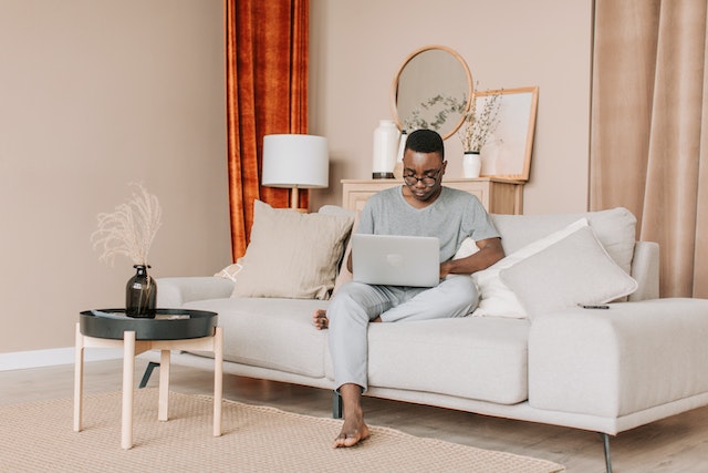 How to Choose the Right Sofa or Sectional for Your Space
