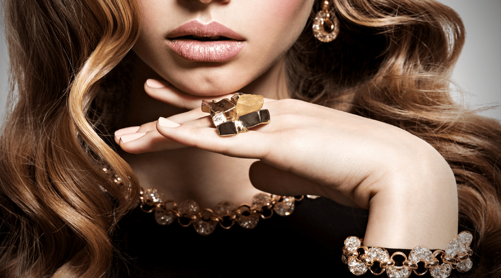 Why Buying Wholesale Jewelry Is Beneficial