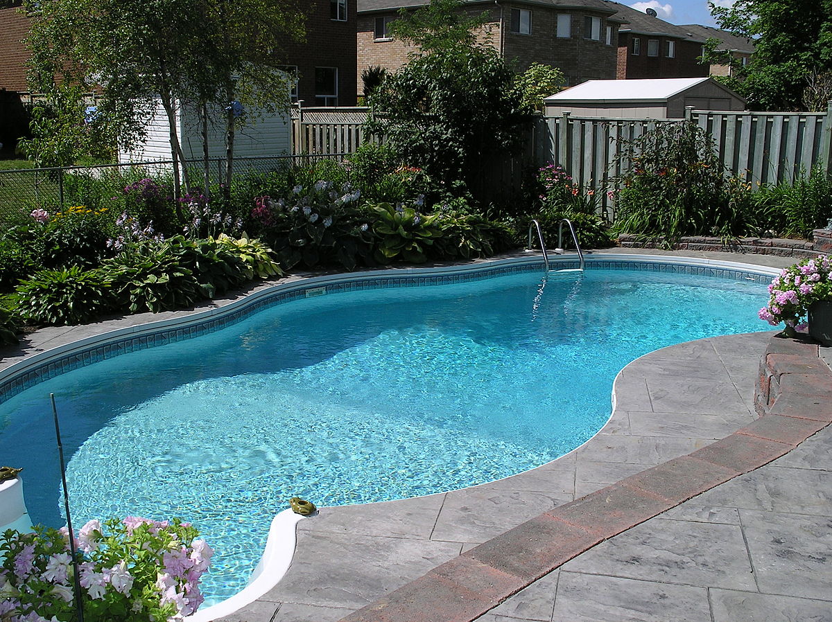 Fiberglass Pools: The Best Choice for a Pool