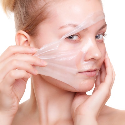 How Chemical Peels help skin renewal in basic terms
